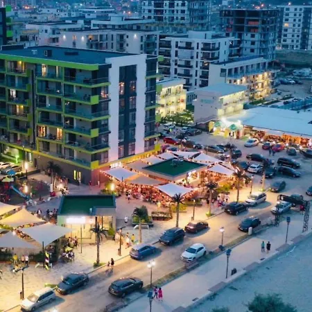 Azur 148 - Pool & Spa Beach Mamaia