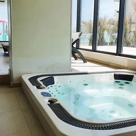 Apartmán Azur 148 - Pool & Spa Beach *